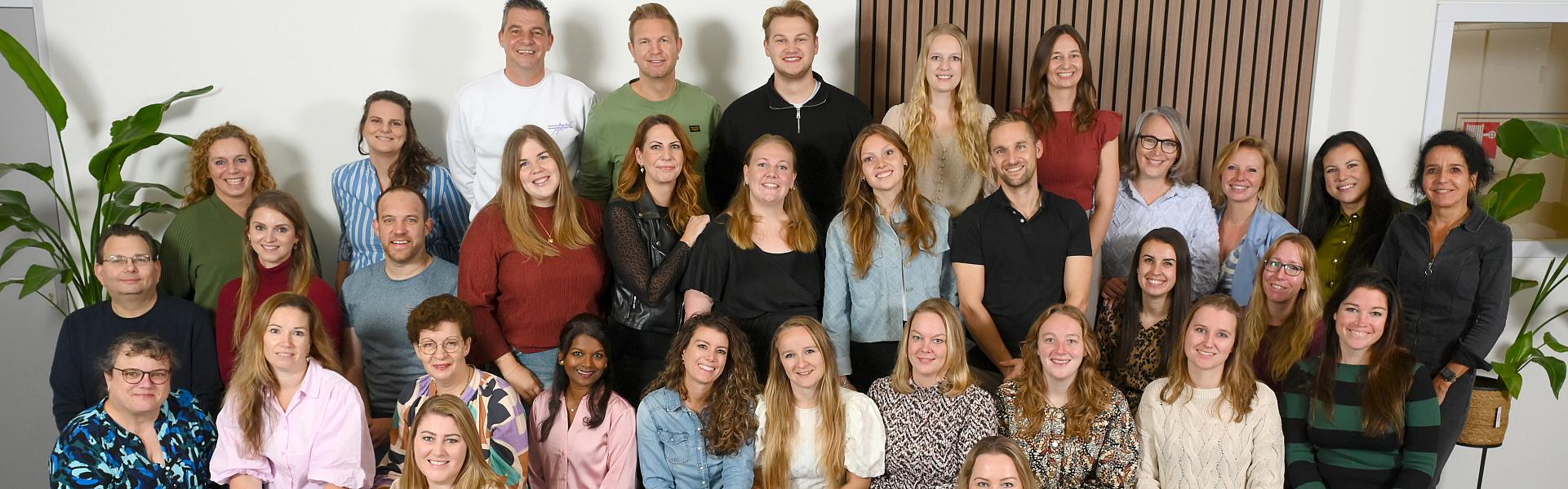 fra 8717 2 .jpg?1761738654&focus=51.38 36